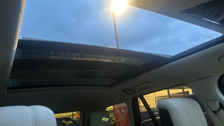 Land Rover Range Rover 3.0 D300 Westminster Black 4dr Auto Diesel Estate